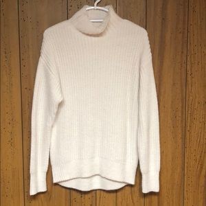 Comfy GAP sweater